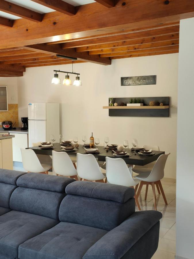 Gite Boutx 6 Personnes Avec Deux Lits Doubles Et 1 Canape Lit Exterior foto