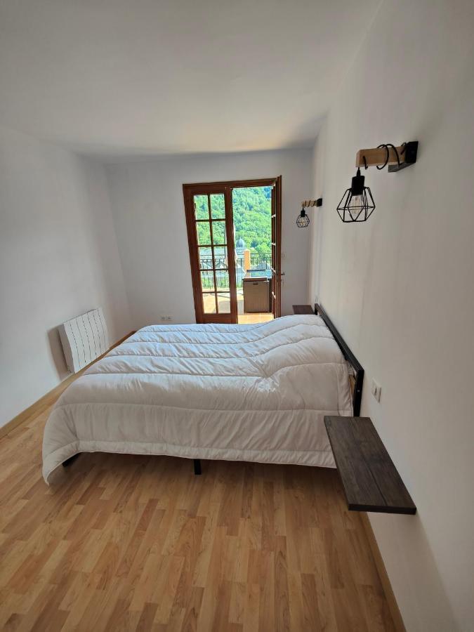 Gite Boutx 6 Personnes Avec Deux Lits Doubles Et 1 Canape Lit Exterior foto